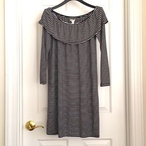 Love Fire Dress Size Large Stripes Black White Frilly Neckline Long Sleeves NEW